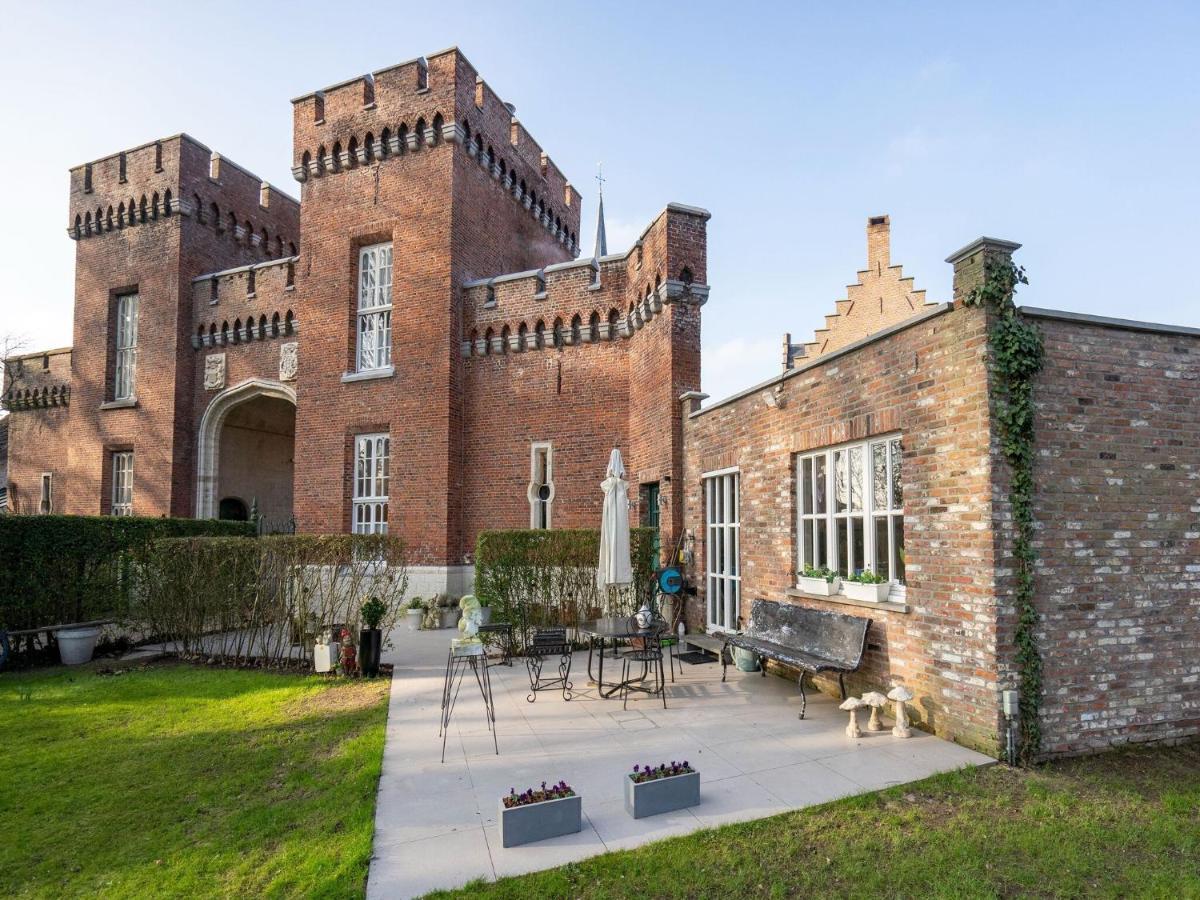 Apartment In Kruibeke At Wissekerke Castle Dış mekan fotoğraf